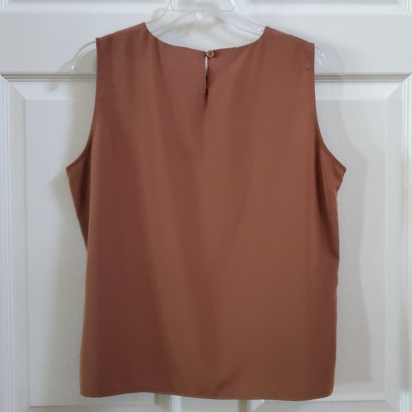 NWT Notations Caramel Brown Sleeveless Blouse Size Large - Picture 4 of 7